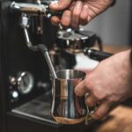 La Pavoni Cellini Evolution LPSCVB01EU Siebträger-Espressomaschine Mattschwarz – Einkessel mit Wärmetauscher & 58-mm-Profifilterhalter – Bild 7